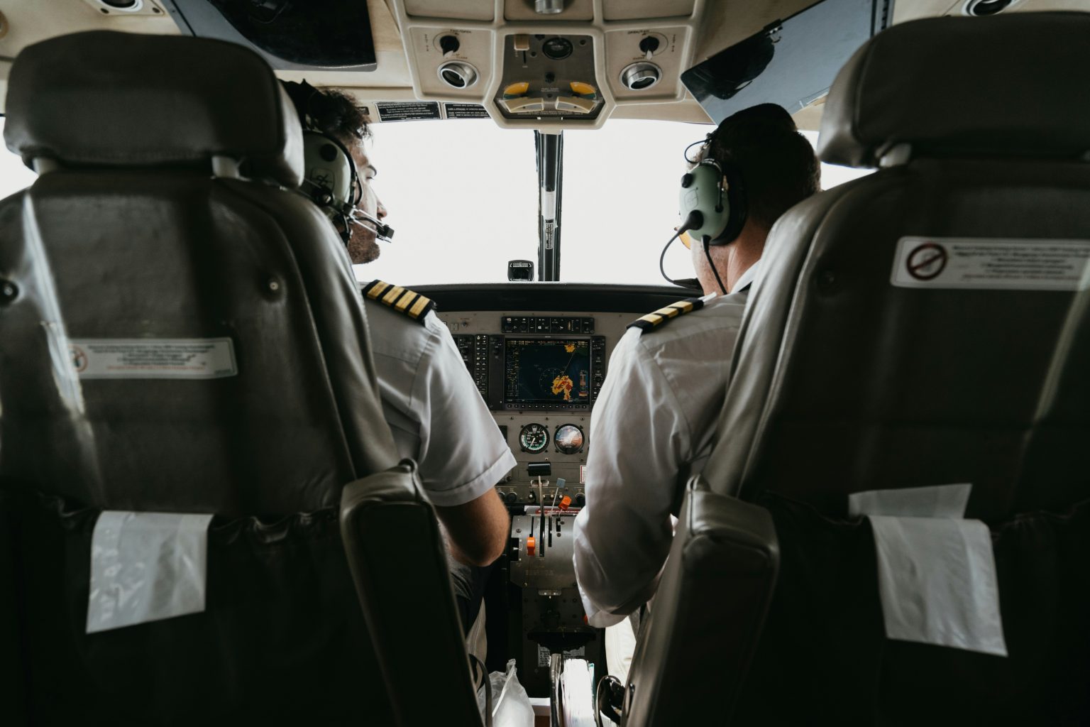 Airlines fix software bug with no disruption