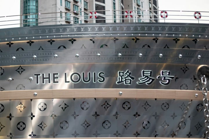 LVMH shares hit 3-month low on weak sales LVMH sales disappoint