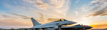 Defence sto9cks leade FTSE up