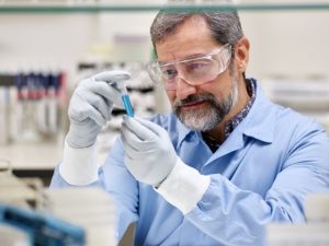 GSK shares gain on trading update