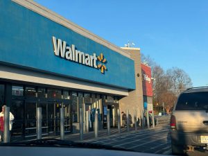 Walmart crossed the $1trn