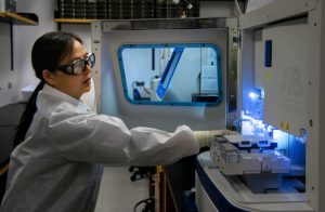 Honeywell cuts offer for JM Catalyst unit