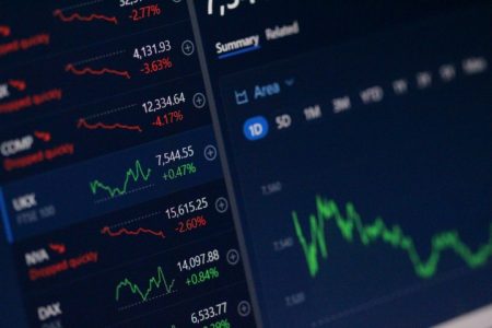 LSE Group raises FY revenue forecast LSE Group raises guidance on strong trading revenue