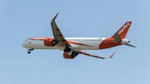 EasyJet shares climb on potential bid
