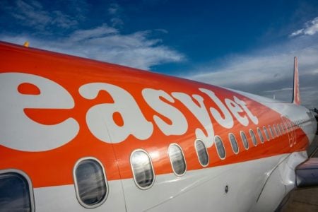 Castlelake confirms bid for easyJet