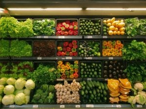 Tesco’s sales growth misses forecasts Tesco sales miss forecasts