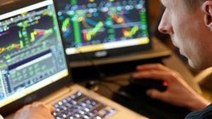 IG Group crashes to year-low on cut to revenue guidance